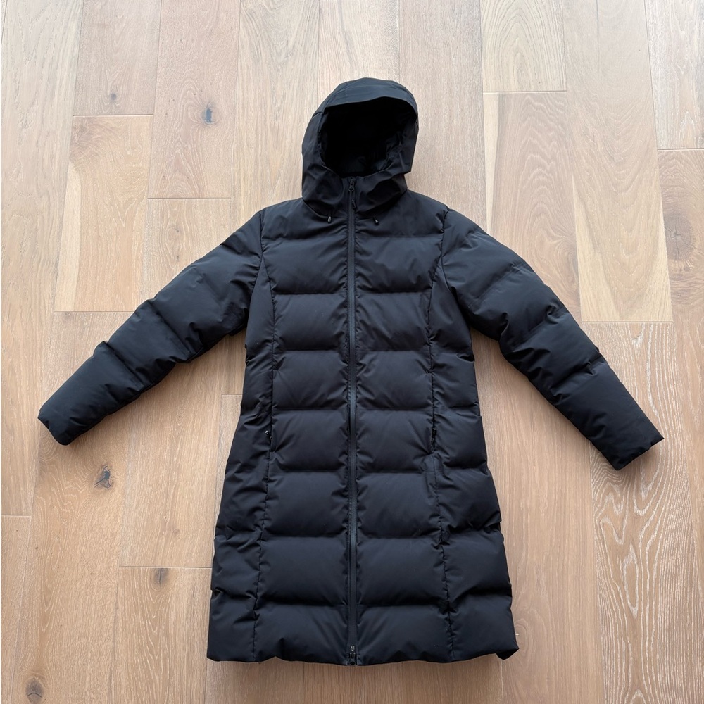 Patagonia Women's Black Long Puffer Jacket